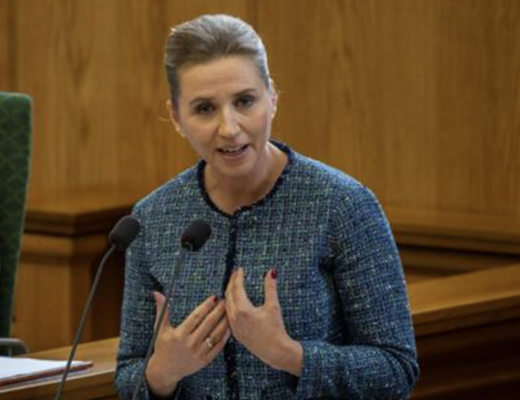 Mette Frederiksen bruger for første gang kunstig intelligens i sin tale